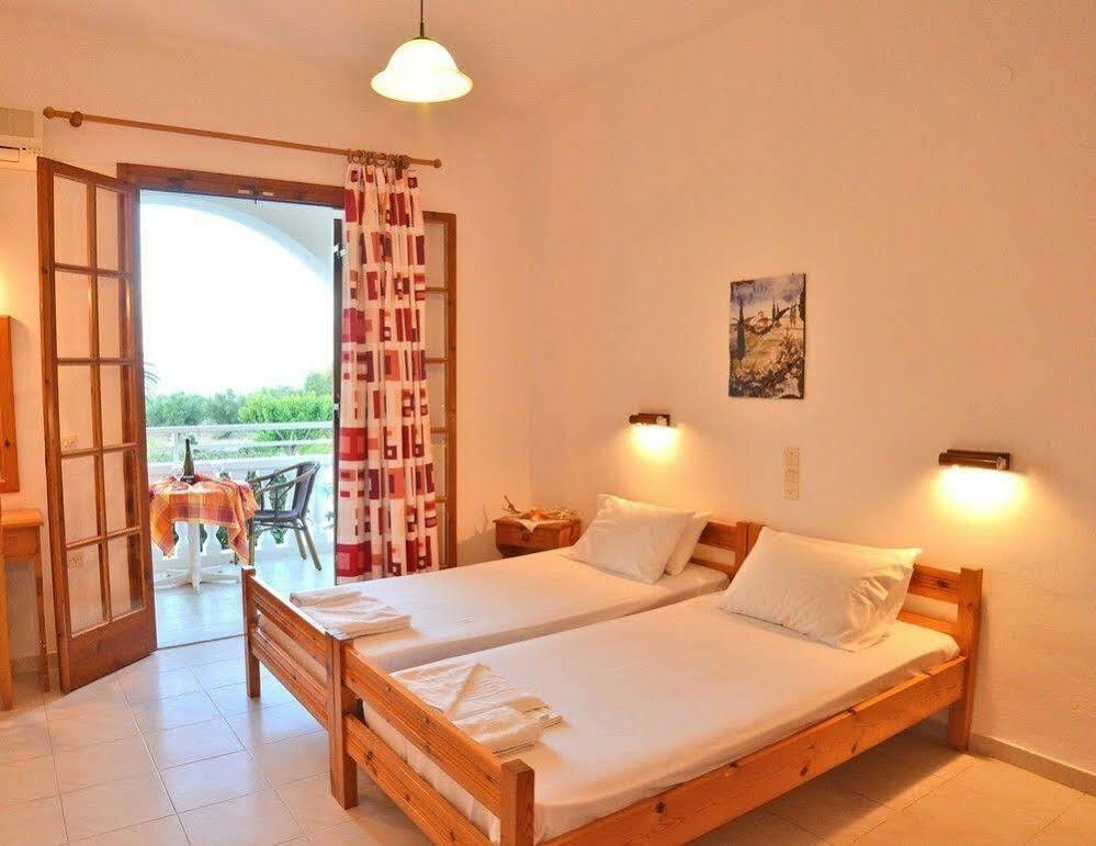 Ionian Aura Aparthotel Tsilivi  Exterior photo