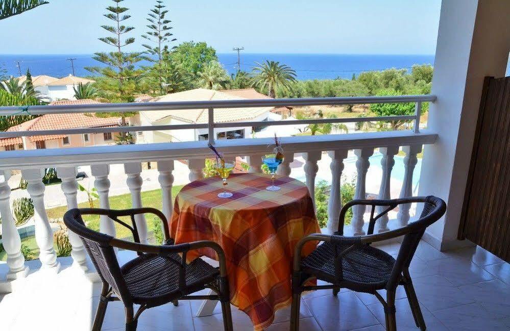 Ionian Aura Aparthotel Tsilivi  Exterior photo